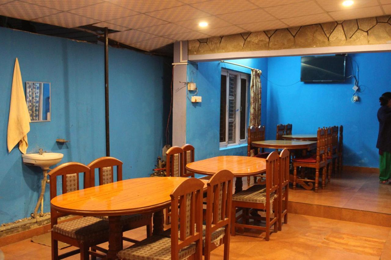 Hotel Snow Leopard Pokhara Eksteriør bilde